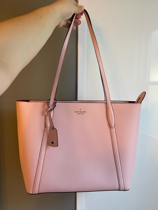 kate spade Handbags - Kate spade light pink tote